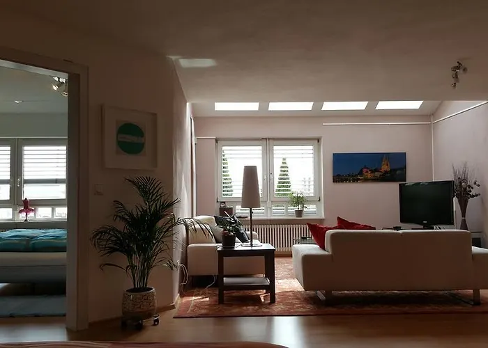 Serene Retreat Apartment Regensburg